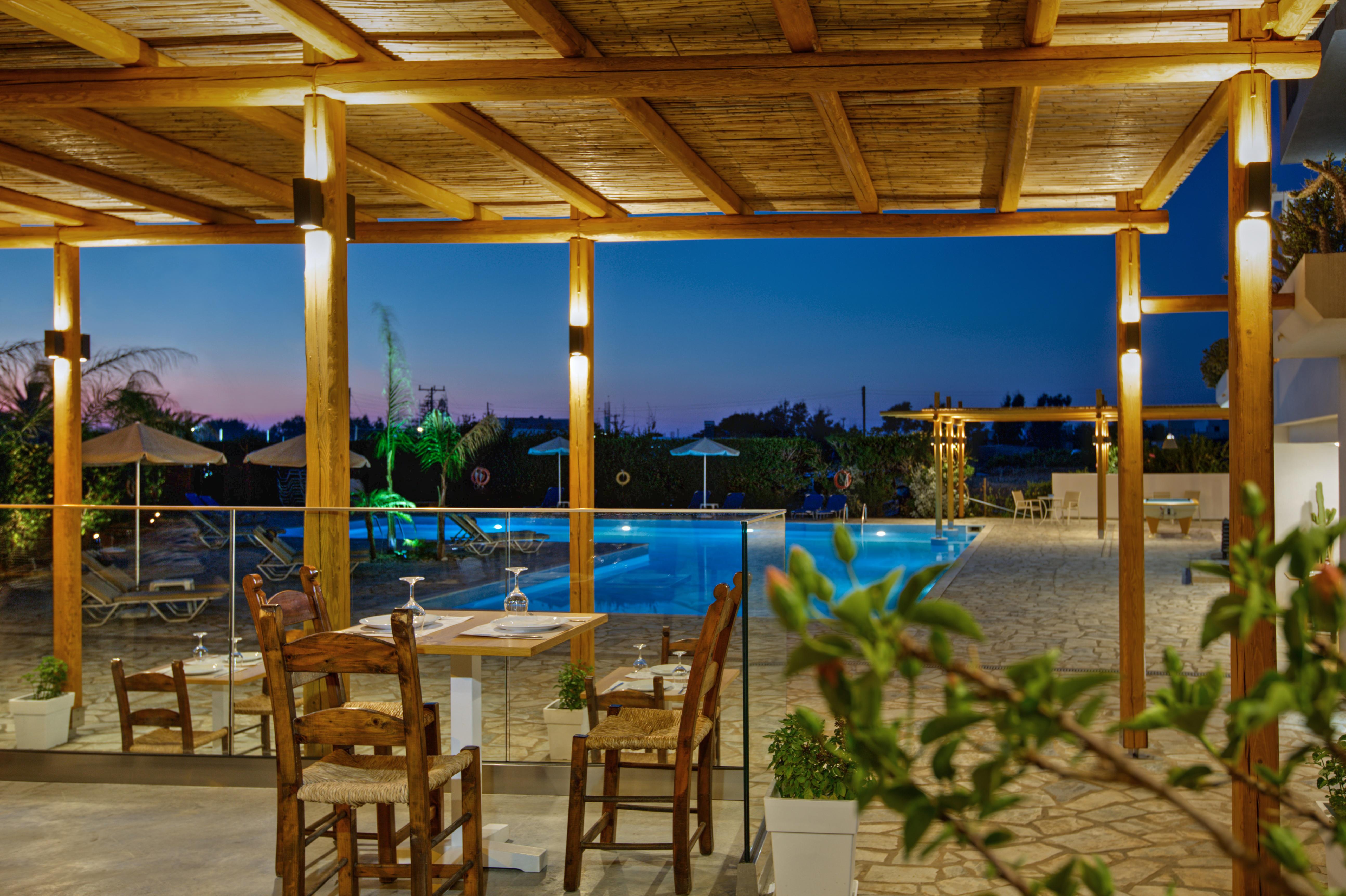 Oasis Beach Hotel - Adults Only Anissaras Eksteriør bilde