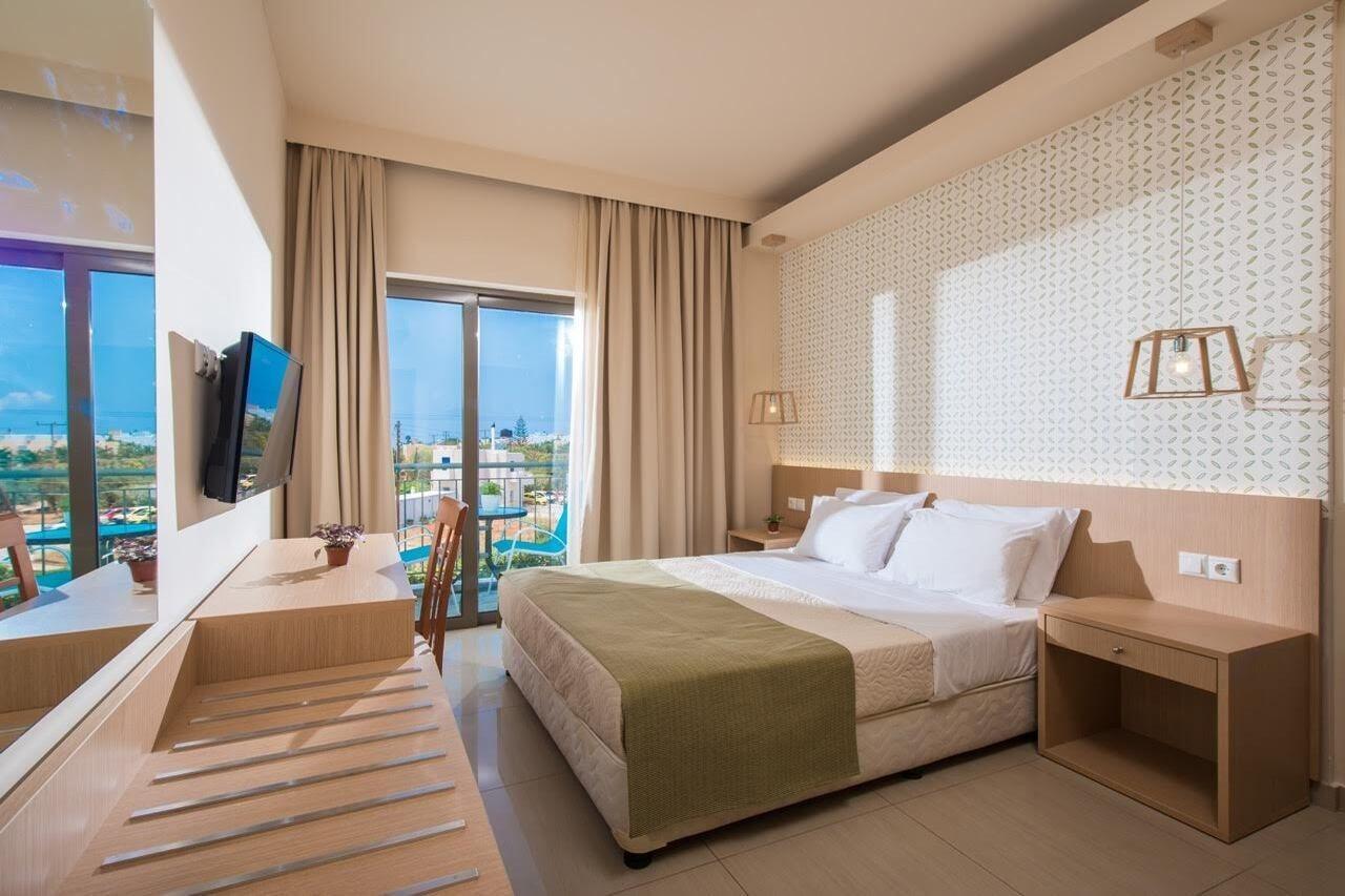 Oasis Beach Hotel - Adults Only Anissaras Eksteriør bilde