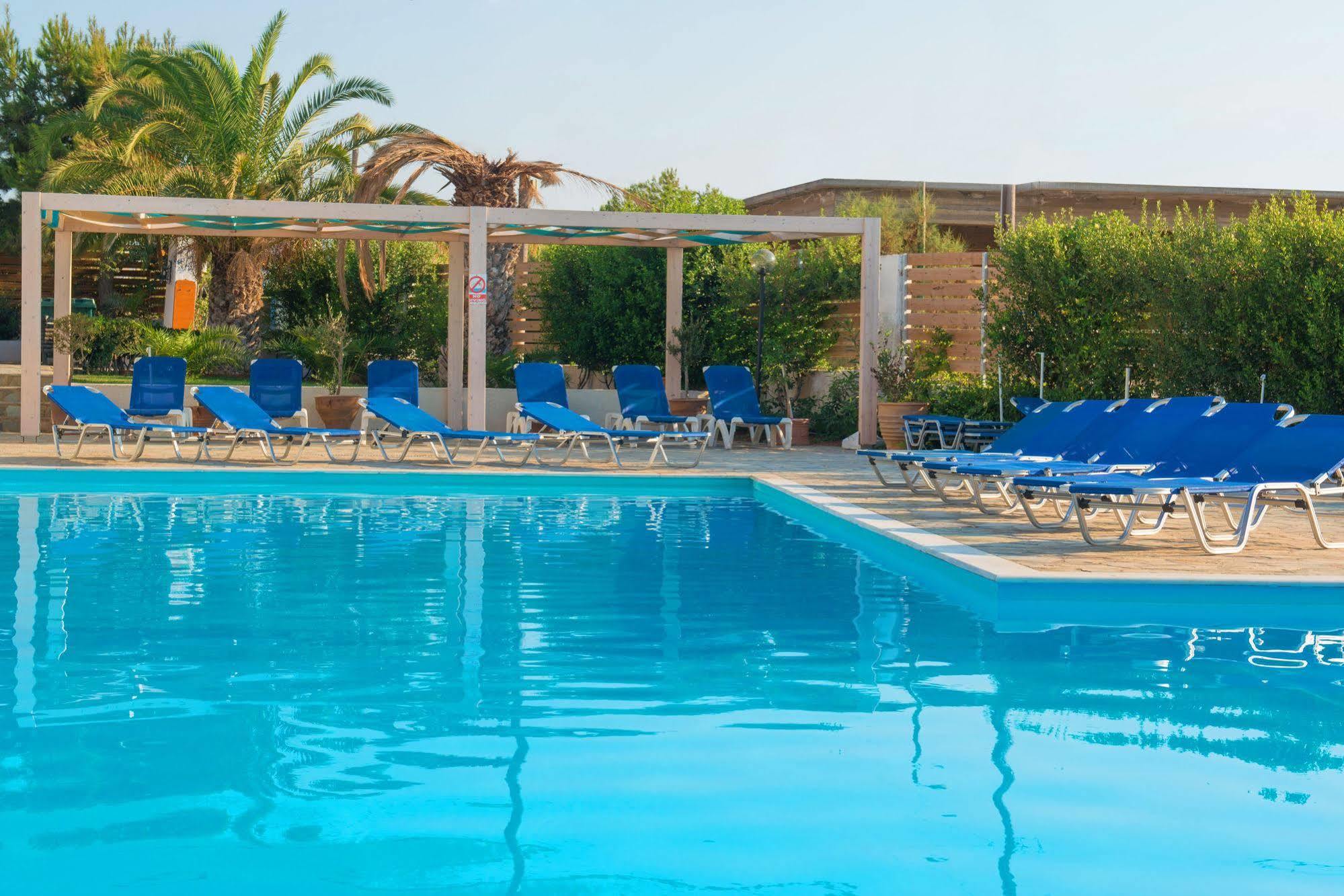 Oasis Beach Hotel - Adults Only Anissaras Eksteriør bilde