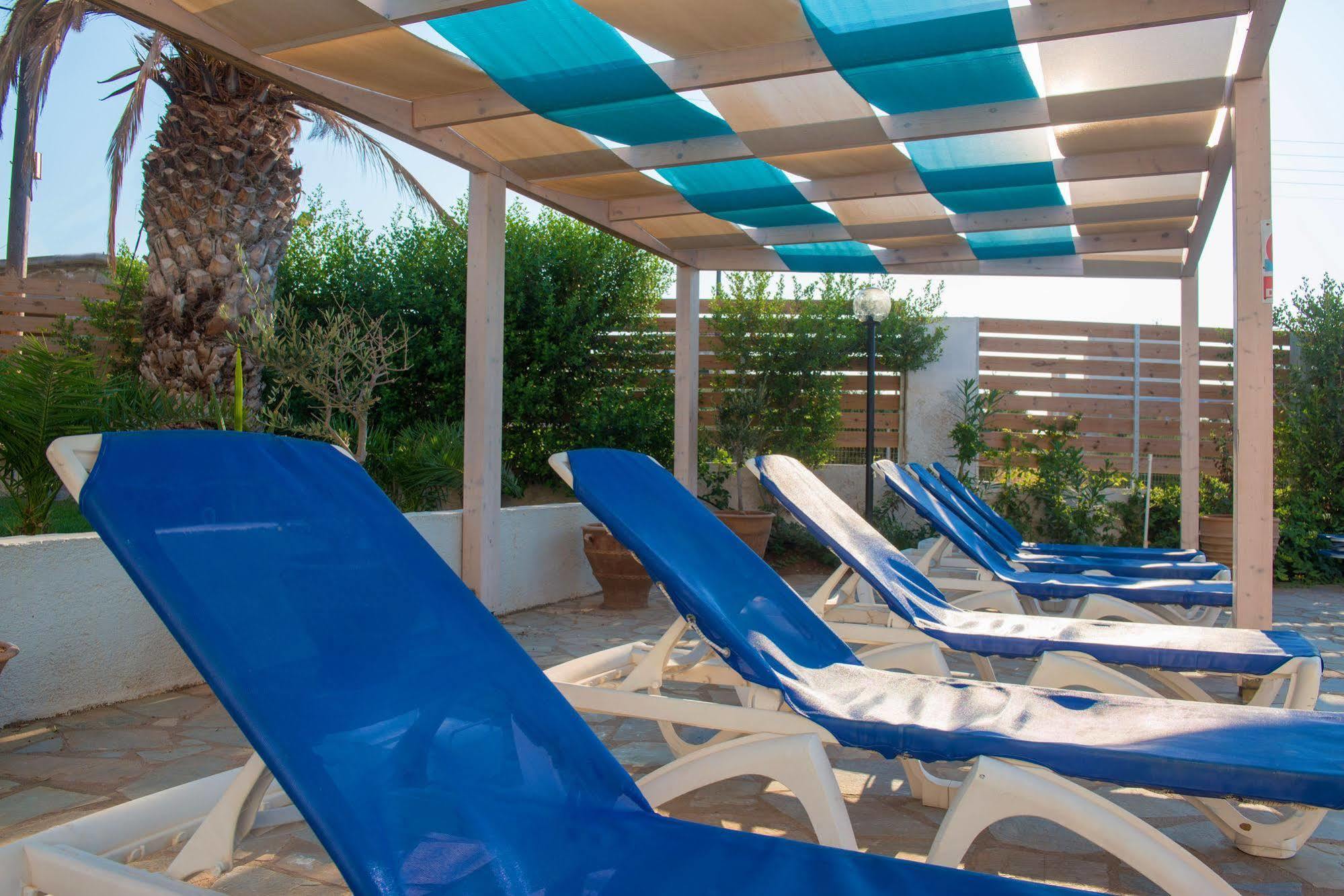 Oasis Beach Hotel - Adults Only Anissaras Eksteriør bilde