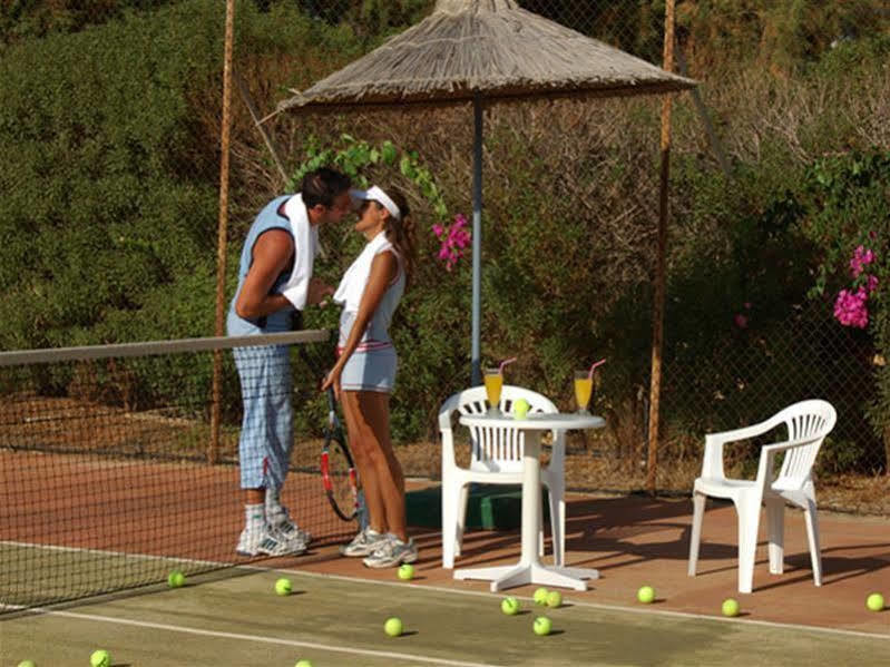 Oasis Beach Hotel - Adults Only Anissaras Eksteriør bilde